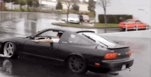 NLc1woXzLemAg.gif